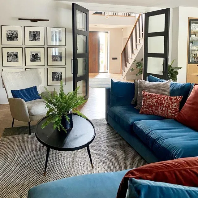 View from the kitchen 😊. 
#granddesigns #cornersofa #gallerywall 
#dailyhomeshare
#designupnorth
#interiorboom
#rockininteriors
#spotlightonmyhome
#styleithappy
#myhometrend
#thiscreativehome
#myhomevibe
#ukicyou #myhousethismonth 
#myvintageabode
#howwedwell
#apartmenttherapy
#designsponge
#walltowallstyle
#interiordesignnottingham 
#mycreativeinterior
#interiorsthatcrush
